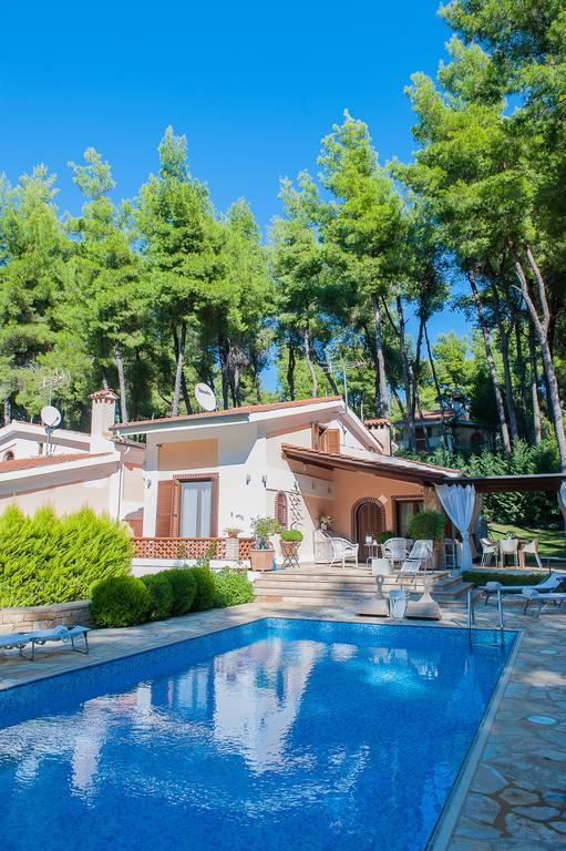 Naftilos Villa Sani With Private Pool Luaran gambar