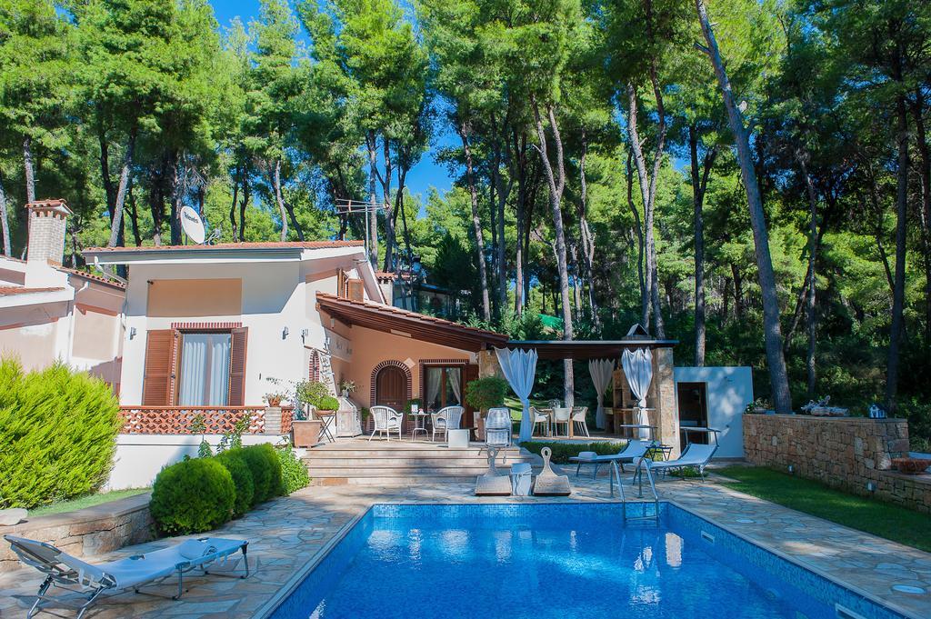 Naftilos Villa Sani With Private Pool Luaran gambar